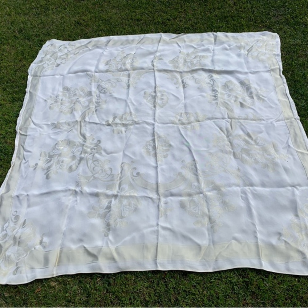 Table Cloth
